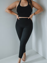 Load image into Gallery viewer, Lola Black Legging